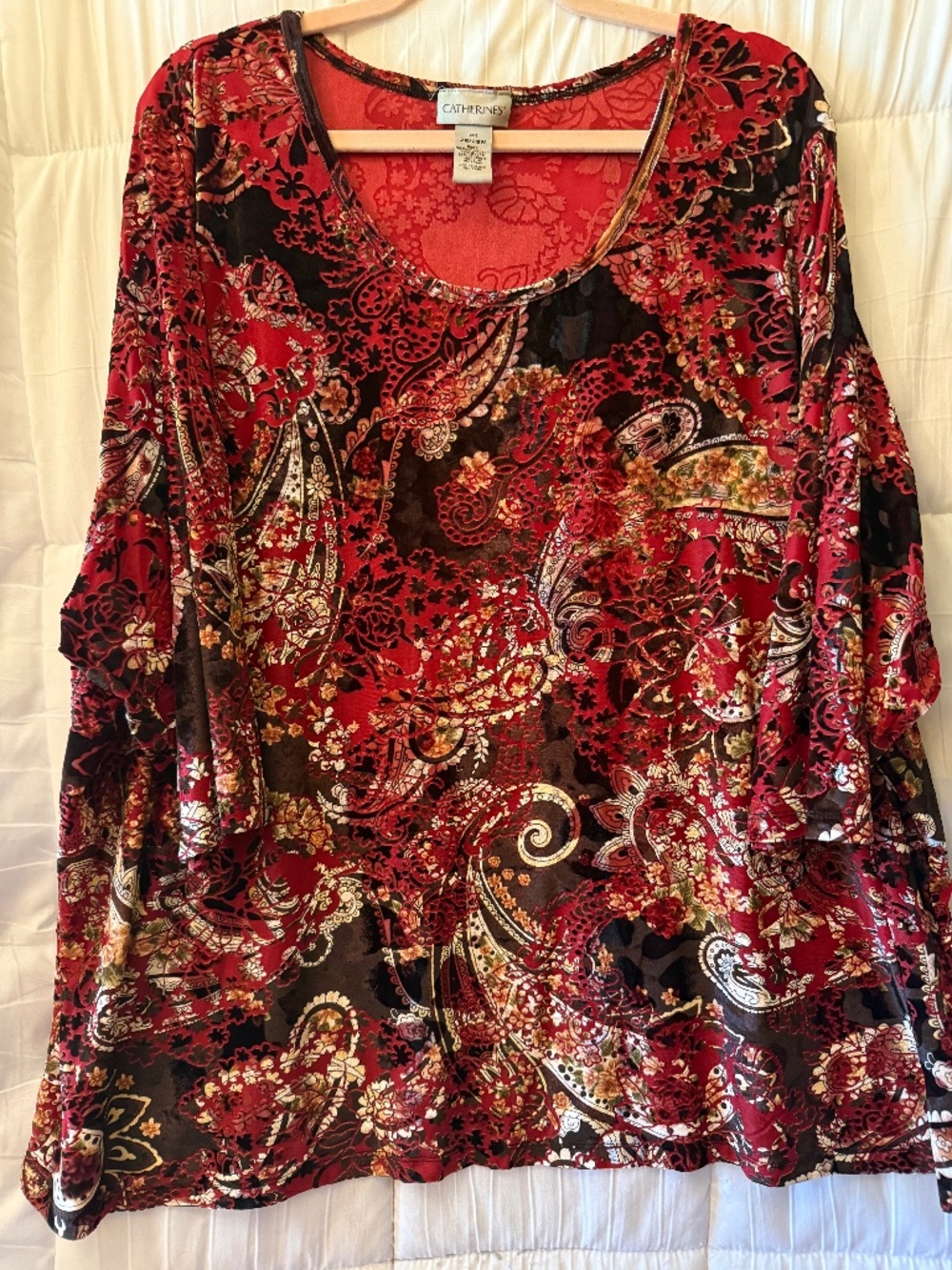 Catherine's paisley 3/4 length sleeves